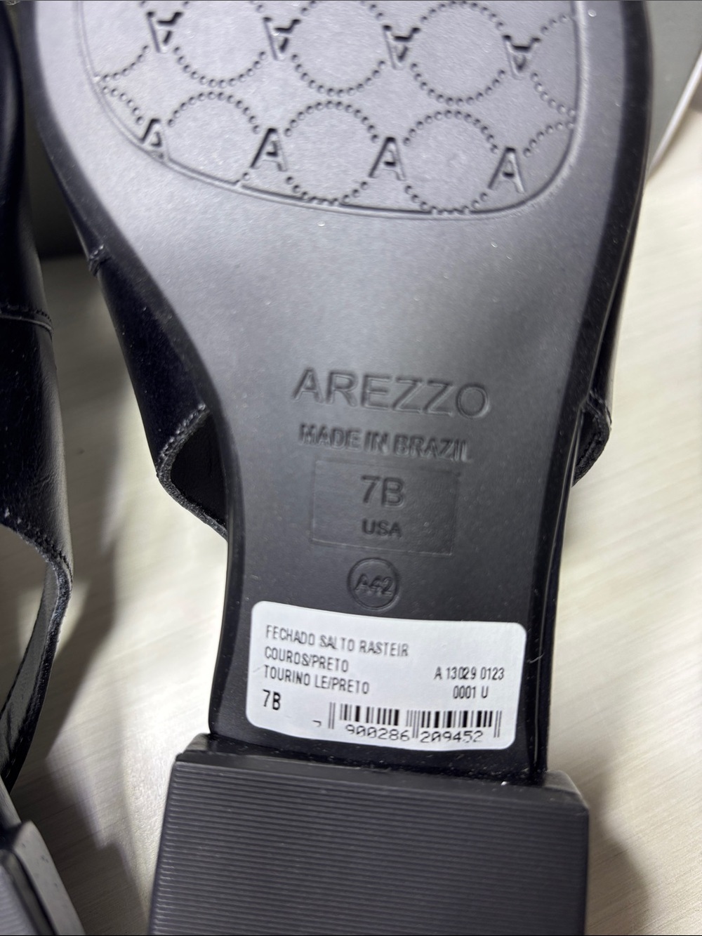 Arezzo Farrah Black Leather Pointed Toe
Slingback Flats NIB Size 7B - Picture 9 of 9